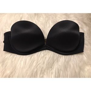 ✖️ SOLD ✖️ Strapless Victoria Secret Bra
